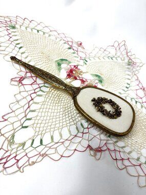 Vintage Gold Tone Metal Ornate Hairbrush w/ 3 D Floral Wreath on Back